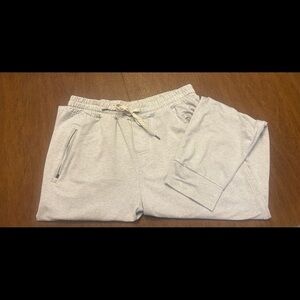 Vuori Performance Jogger Men’s Large light gray